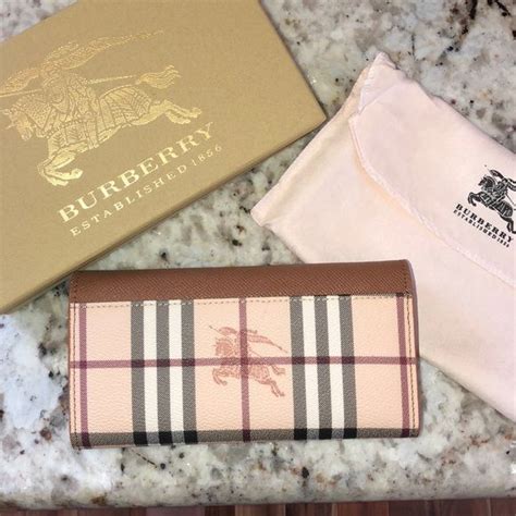 burberry wallet id window